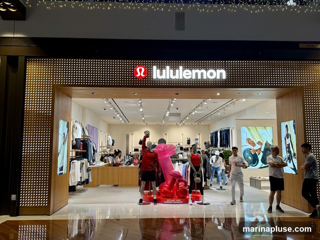Singapore Marina Bay Sands Lululemon