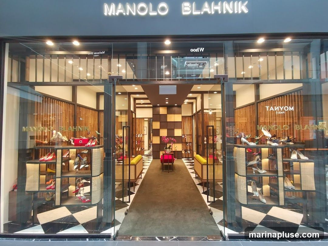 MANOLO BLAHNIK