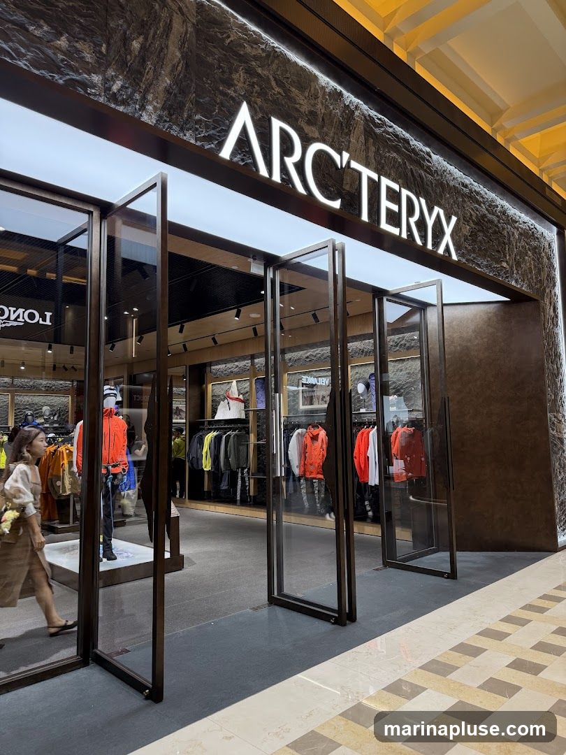 Arc'teryx Marina Bay Sands