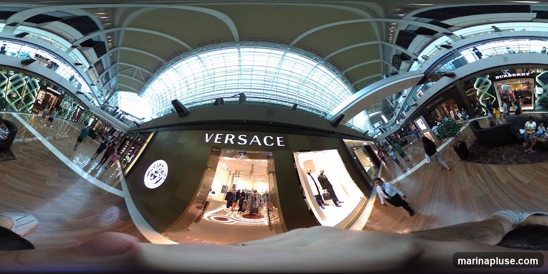 VERSACE