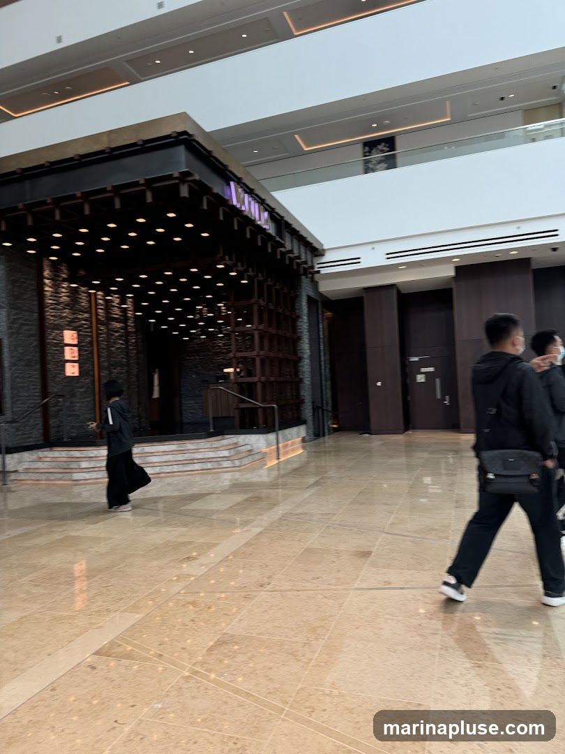 HOTEL & SKYPARK GIFT SHOP