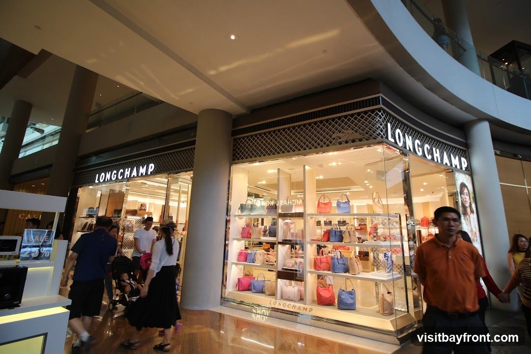 Longchamp