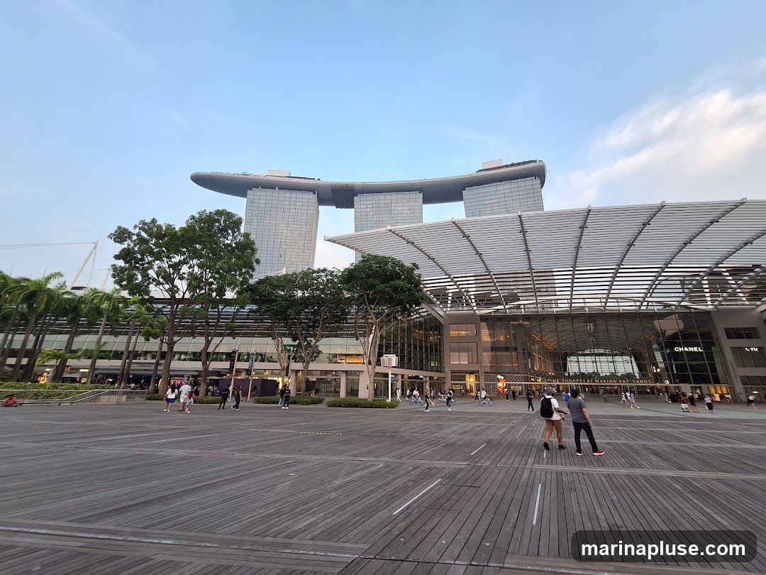 DBS - Marina Bay Sands Level 1