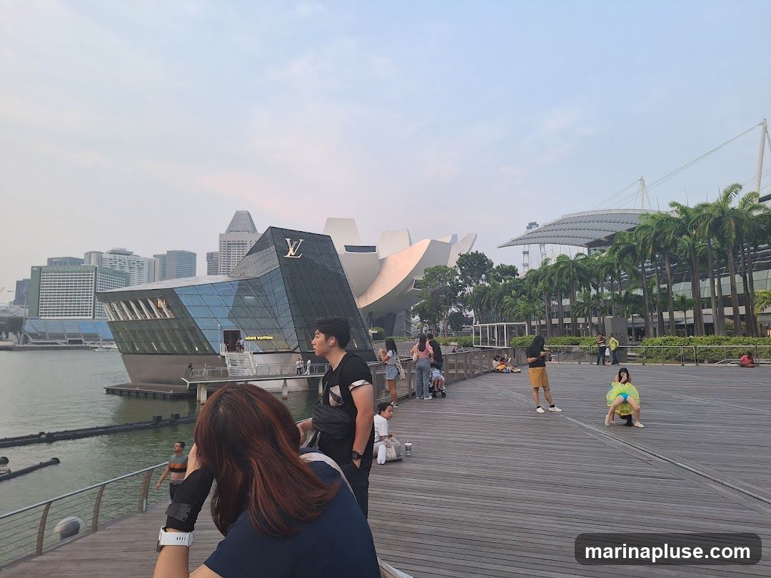 DBS - Marina Bay Sands Level 1