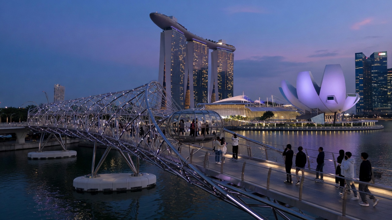 Helix Bridge